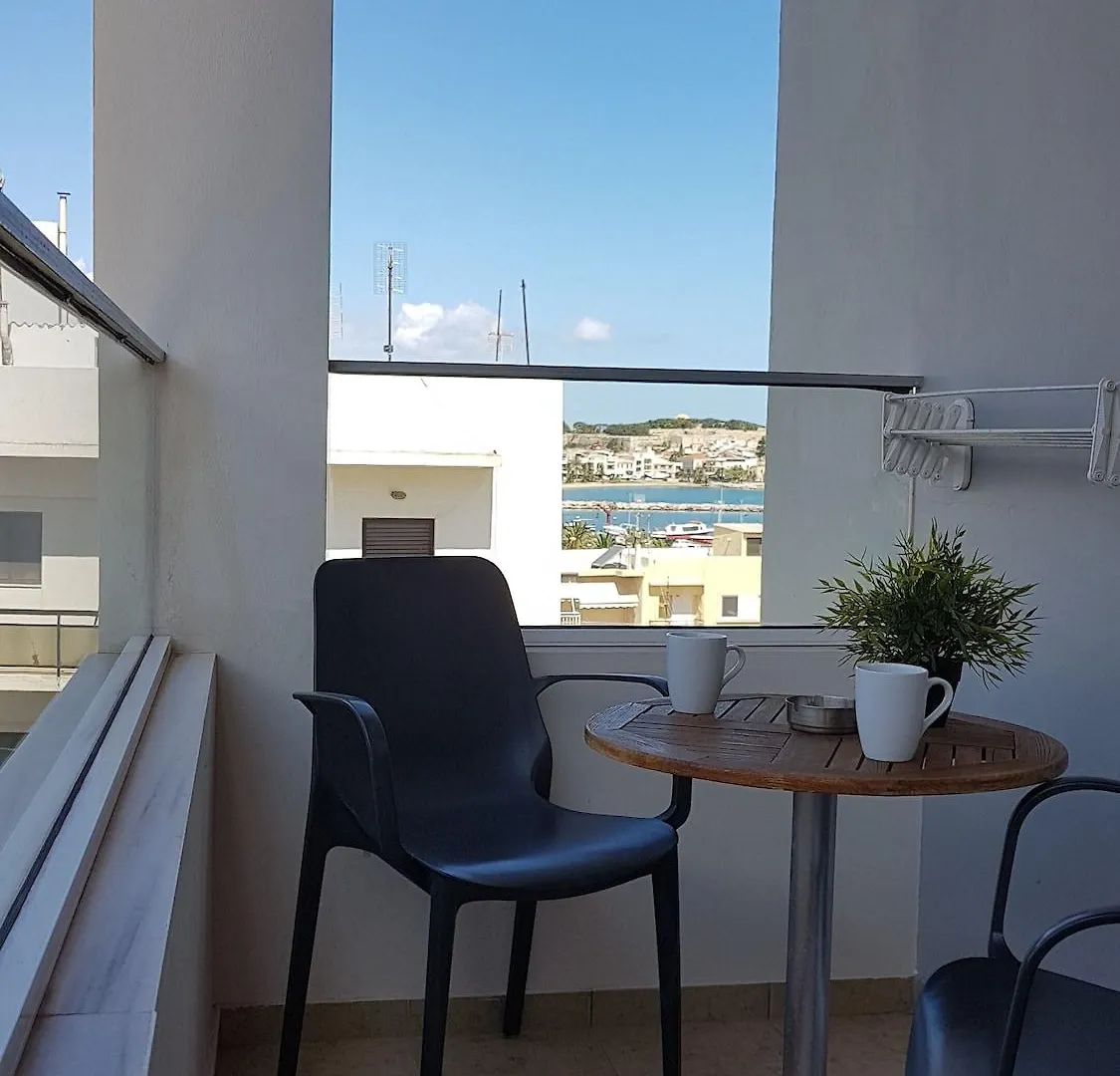 Apart Otel Cosmos Hotel Resmo