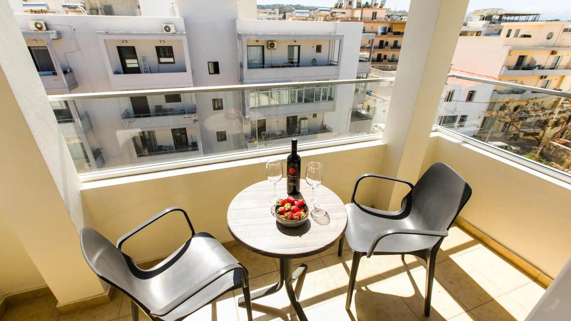 *** Apart Otel Cosmos Hotel Resmo Yunanistan
