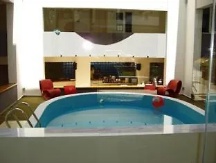 Cosmos Hotel Resmo Apart Otel